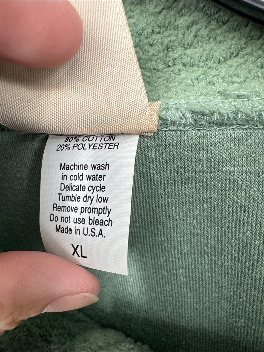 Vintage-Style Green Half-Zip Fleece‎ Pullover by Hilton Hotels Las Vegas XL - Picture 4 of 9